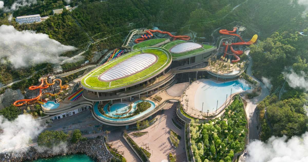 Crocs top water park